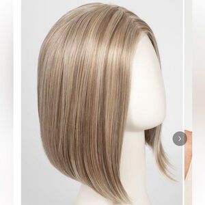 Raquel Welch Current Events HF Synthetic Lace Front Wig NEW